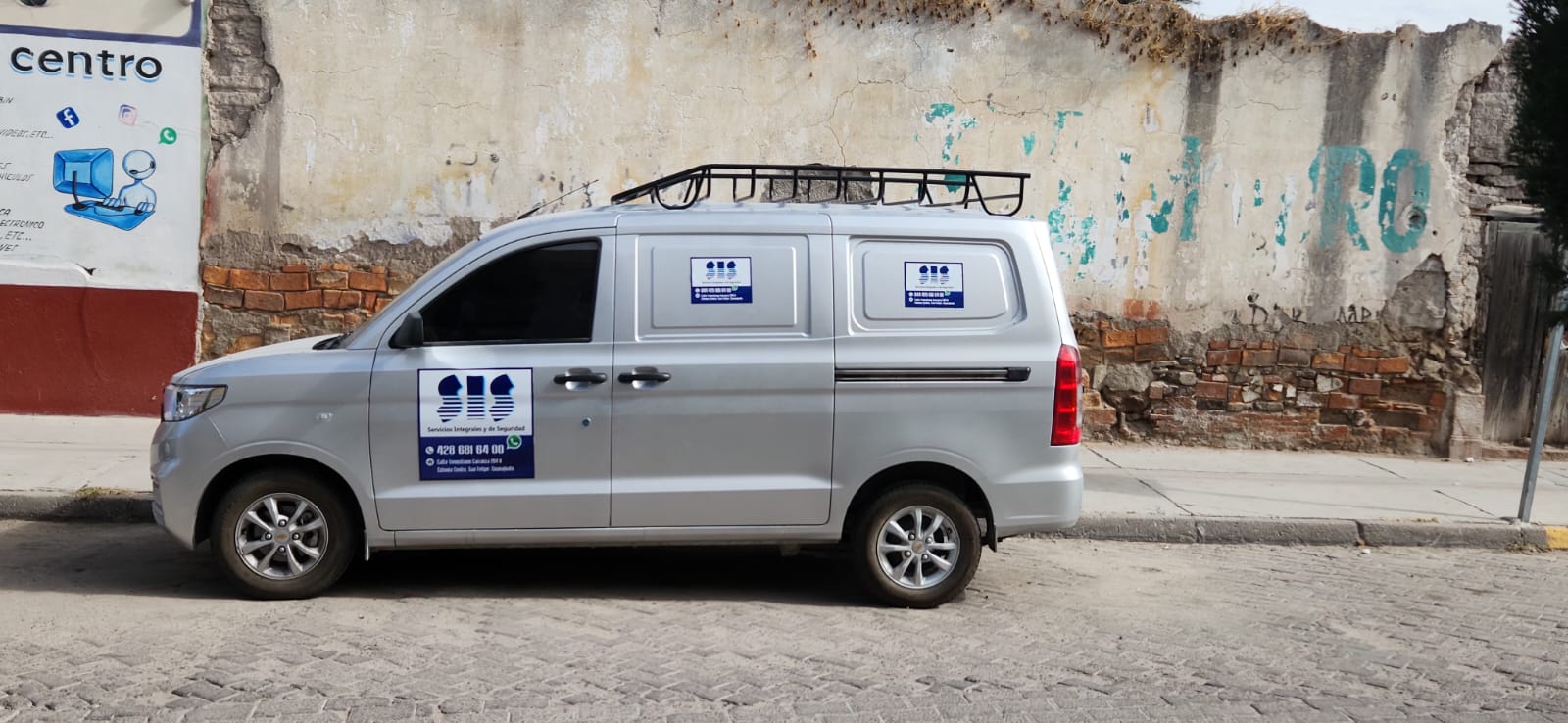 Unidad móvil SIS Servicios Integrales de Seguridad